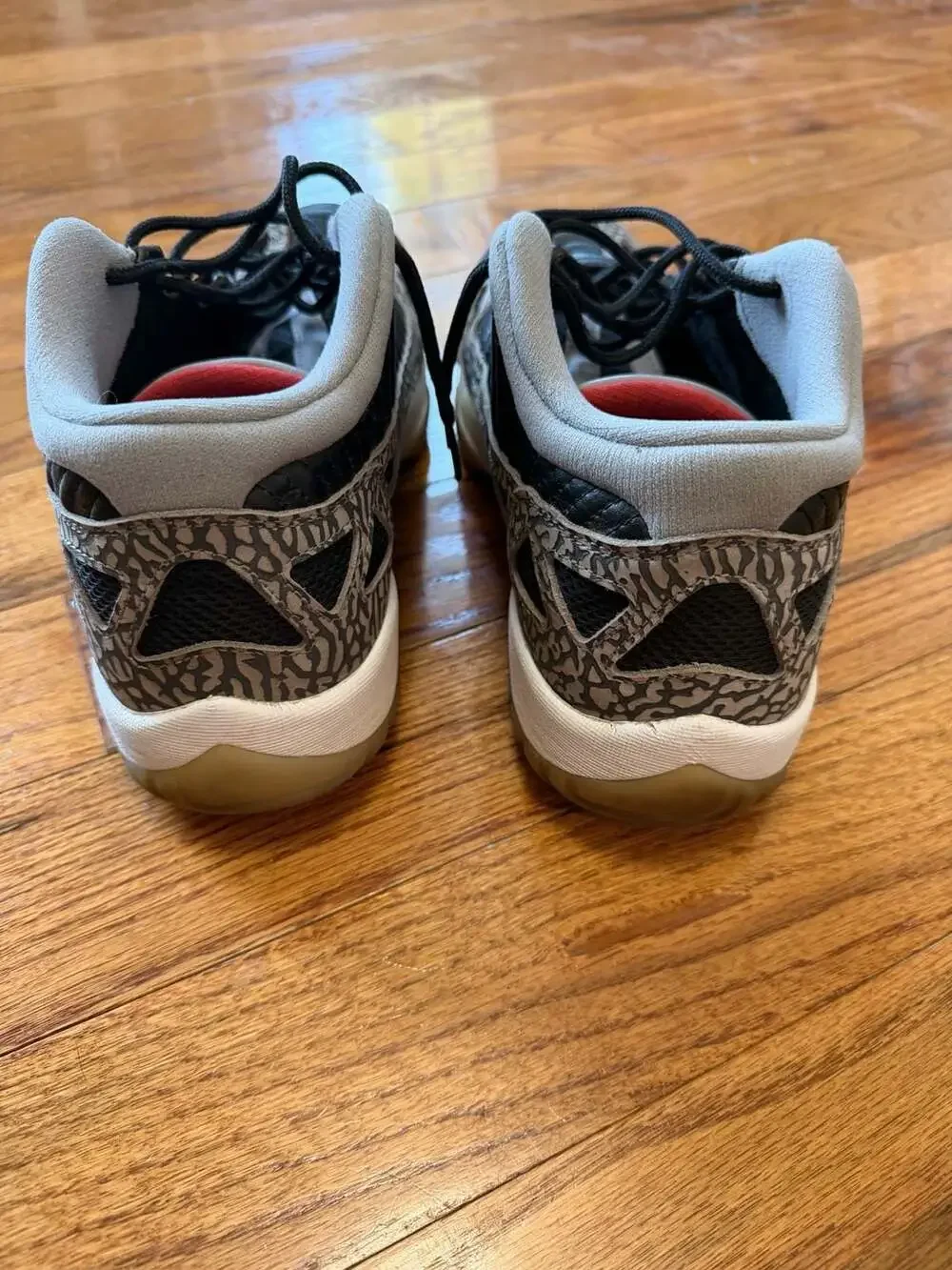 Air Jordan 11 Retro Low IE Black Cement Size 11.5 Sneakers 919712-006